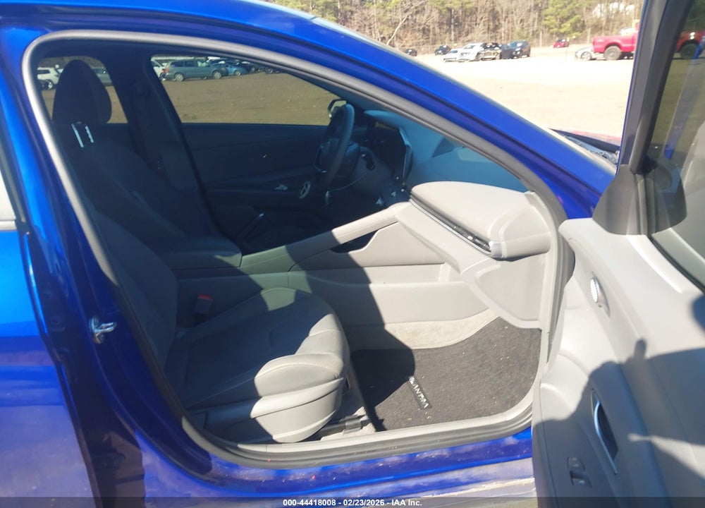 2024 HYUNDAI ELANTRA SEL VIN: KMHLM4DGXRU747753