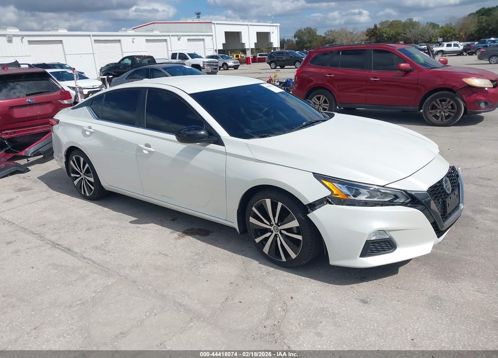 2020 NISSAN ALTIMA SR FWD VIN: 1N4BL4CV1LC179057