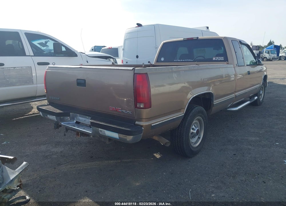 1996 GMC SIERRA C2500 VIN: 1GTGC29J6TE527030