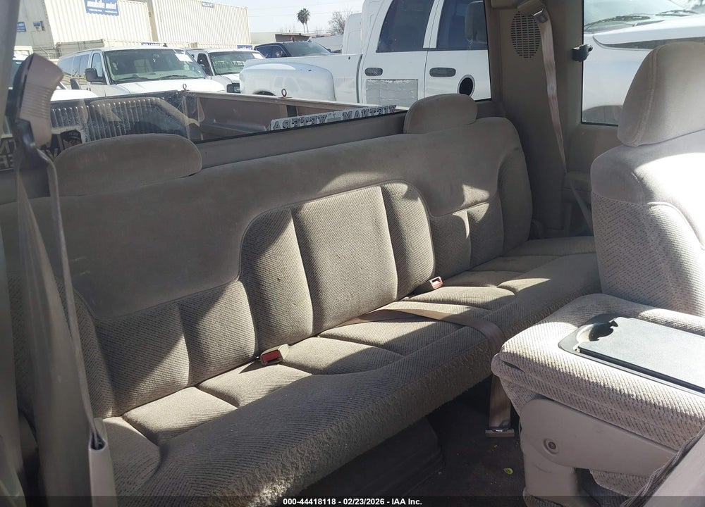 1996 GMC SIERRA C2500 VIN: 1GTGC29J6TE527030