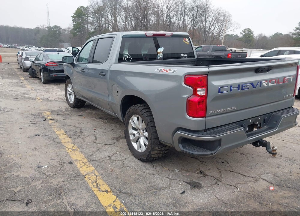 2024 CHEVROLET SILVERADO 1500 4WD  SHORT BED CUSTOM VIN: 1GCPDBEK4RZ316941