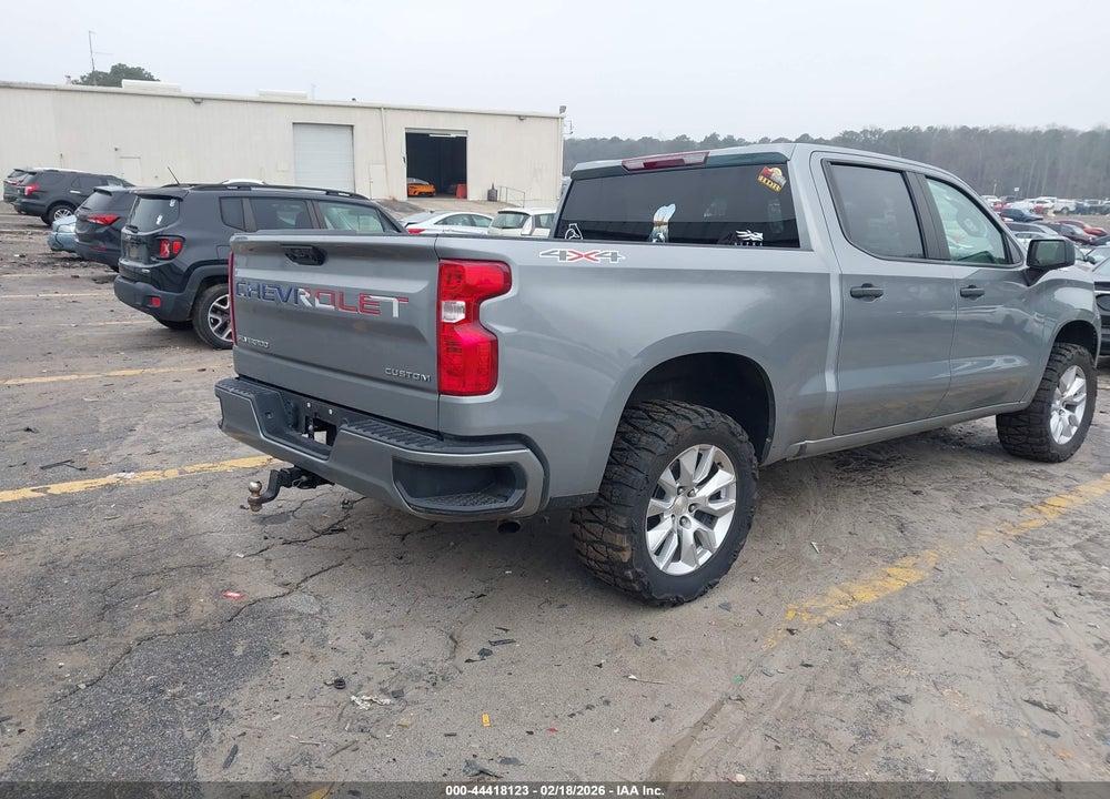 2024 CHEVROLET SILVERADO 1500 4WD  SHORT BED CUSTOM VIN: 1GCPDBEK4RZ316941
