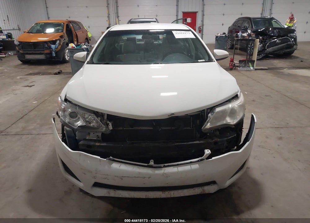 2014 TOYOTA CAMRY HYBRID LE VIN: 4T1BD1FK0EU121778