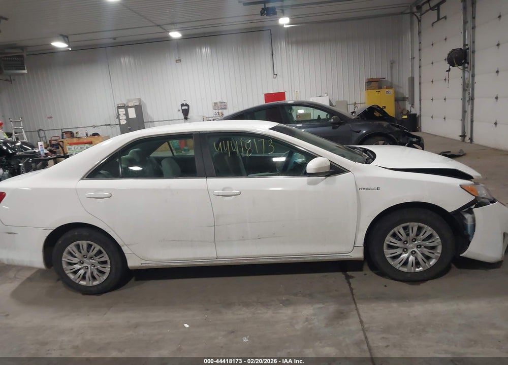 2014 TOYOTA CAMRY HYBRID LE VIN: 4T1BD1FK0EU121778