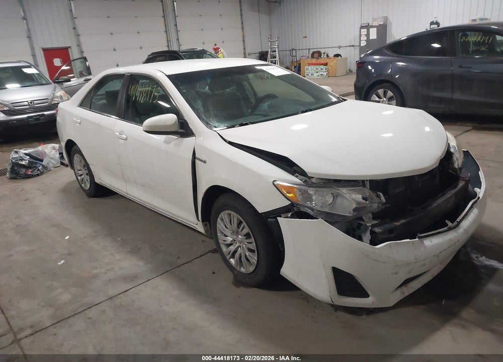 2014 TOYOTA CAMRY HYBRID LE VIN: 4T1BD1FK0EU121778