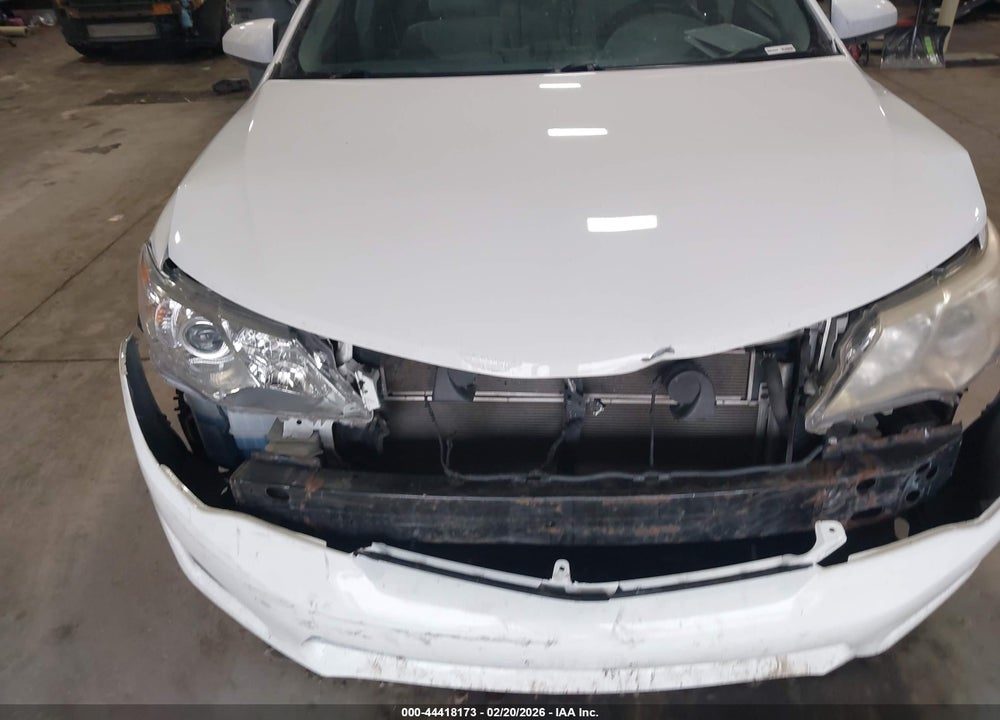 2014 TOYOTA CAMRY HYBRID LE VIN: 4T1BD1FK0EU121778