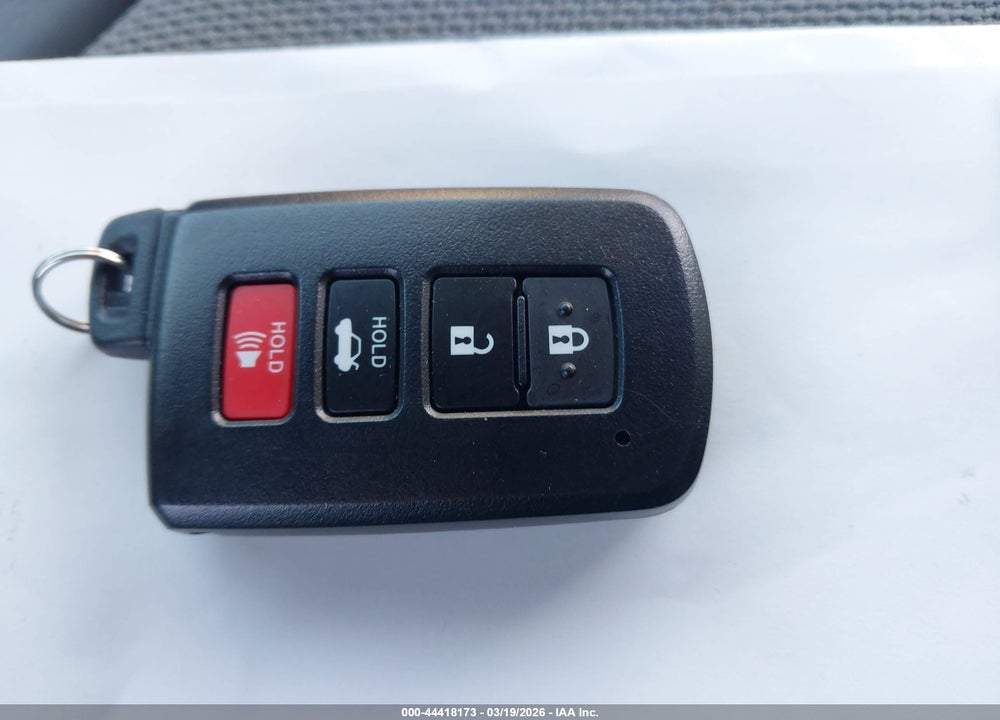 2014 TOYOTA CAMRY HYBRID LE VIN: 4T1BD1FK0EU121778