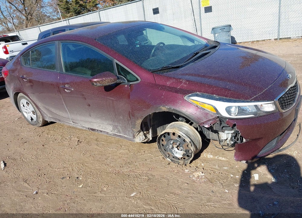 2018 KIA FORTE LX VIN: 3KPFL4A78JE199652