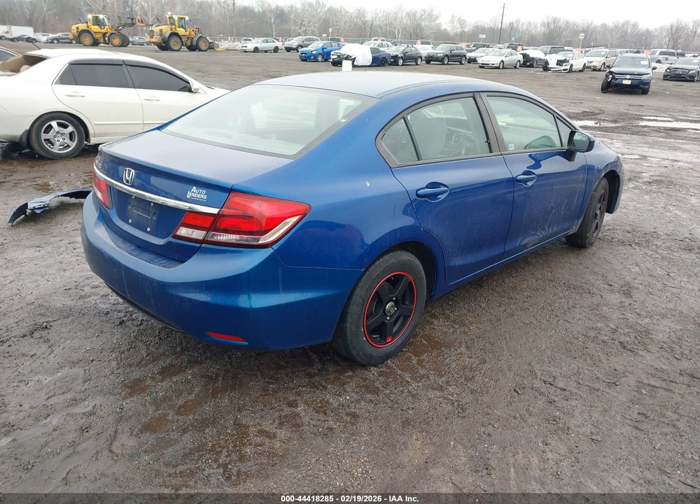 2015 HONDA CIVIC LX VIN: 19XFB2F52FE264033