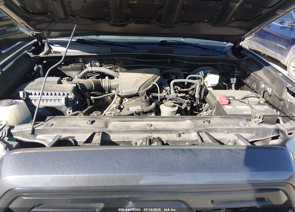 2019 TOYOTA TACOMA SR VIN: 5TFAX5GN1KX164222