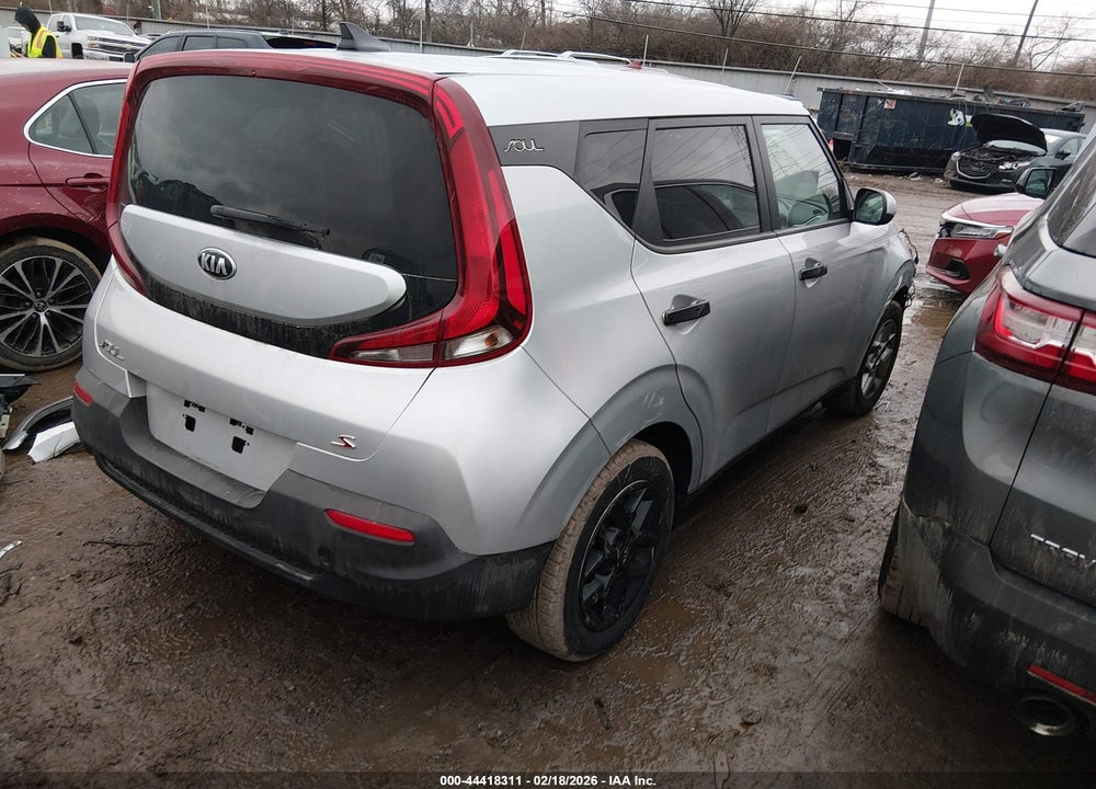 2020 KIA SOUL S VIN: KNDJ23AU2L7024104