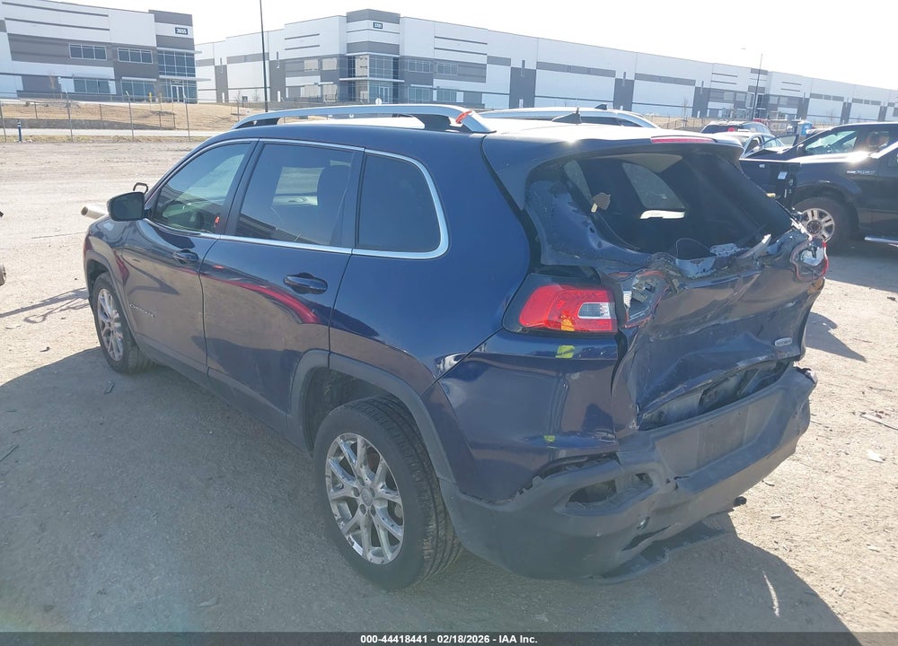 2016 JEEP CHEROKEE LATITUDE VIN: 1C4PJLCB8GW217829