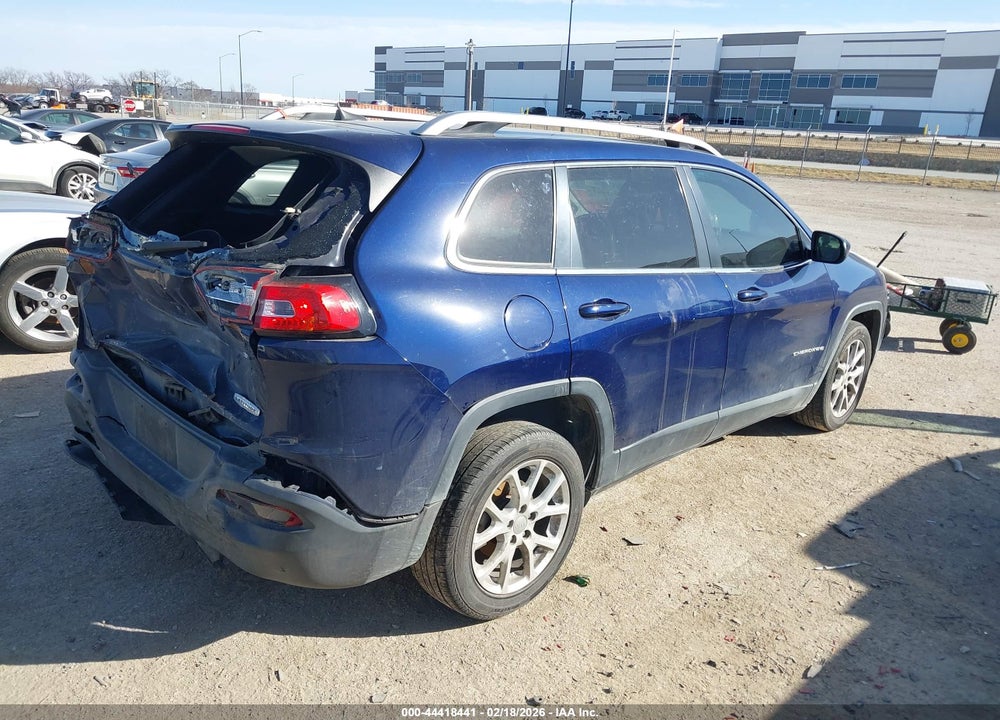 2016 JEEP CHEROKEE LATITUDE VIN: 1C4PJLCB8GW217829