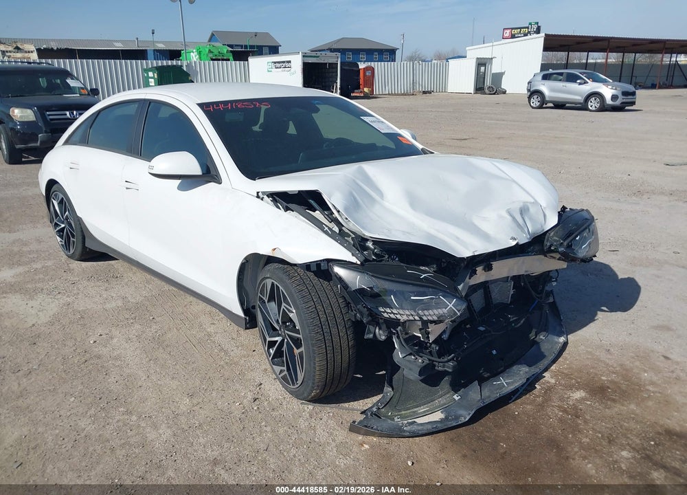 2023 HYUNDAI IONIQ 6 SEL VIN: KMHM34AA5PA024656