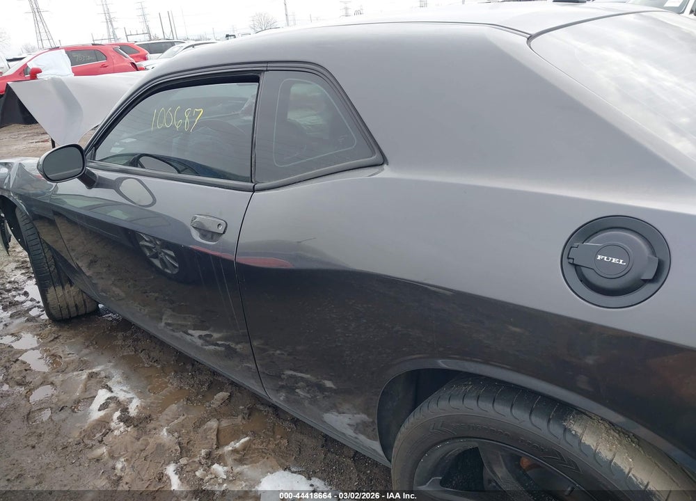 2018 DODGE CHALLENGER SXT VIN: 2C3CDZAG9JH271187