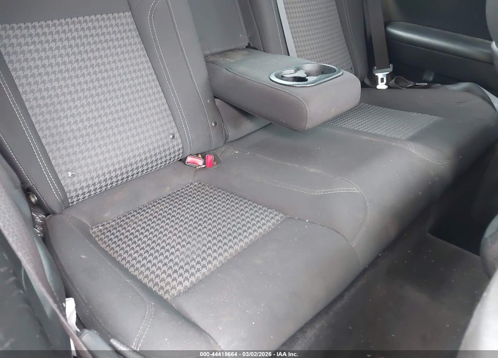 2018 DODGE CHALLENGER SXT VIN: 2C3CDZAG9JH271187
