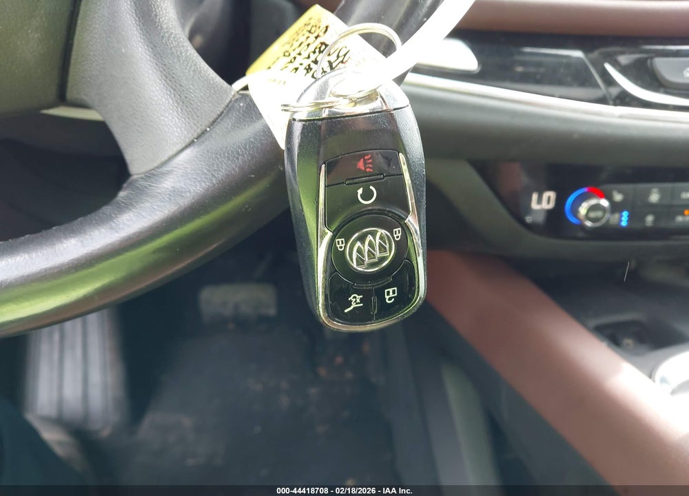 2018 BUICK ENCLAVE AVENIR VIN: 5GAEVCKW2JJ154801