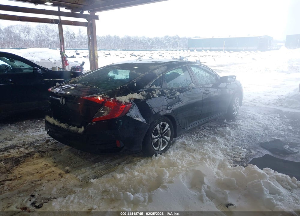 2017 HONDA CIVIC LX VIN: 2HGFC2F55HH551713