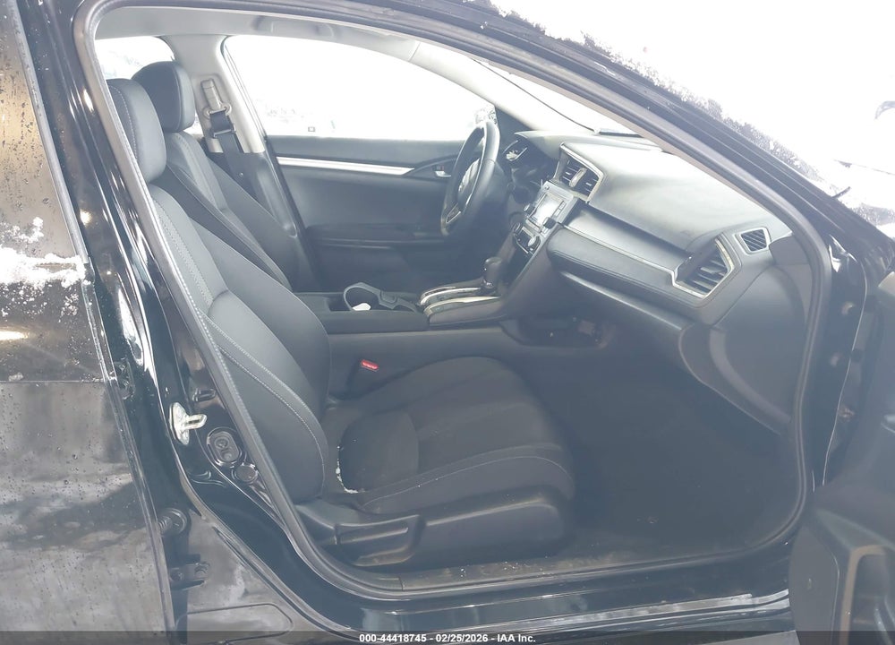 2017 HONDA CIVIC LX VIN: 2HGFC2F55HH551713