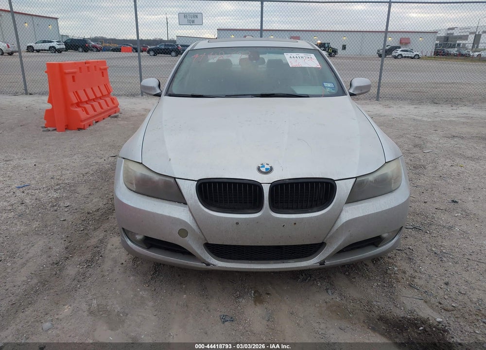 2011 BMW 328I VIN: WBAPH5G52BNM81183