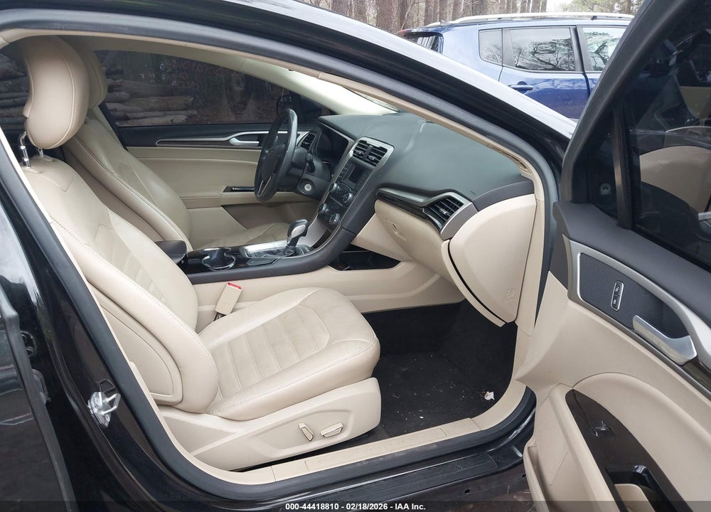 2015 FORD FUSION SE VIN: 1FA6P0HD0F5108200