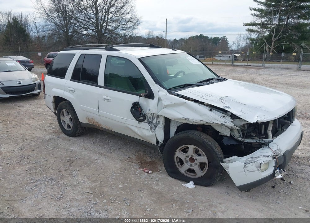 2005 CHEVROLET TRAILBLAZER LT VIN: 1GNDS13S452144328