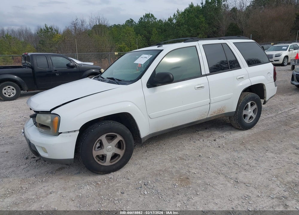 2005 CHEVROLET TRAILBLAZER LT VIN: 1GNDS13S452144328