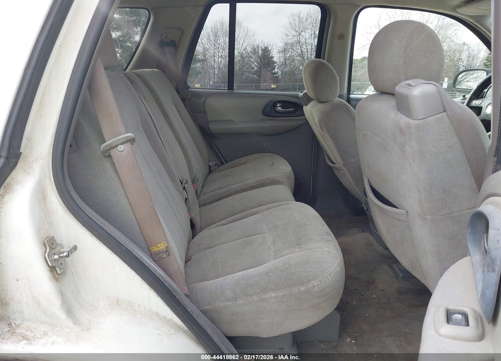 2005 CHEVROLET TRAILBLAZER LT VIN: 1GNDS13S452144328