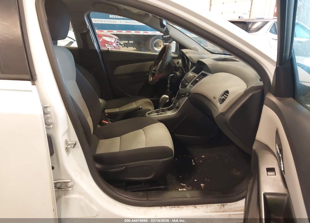2014 CHEVROLET CRUZE LS AUTO VIN: 1G1PA5SH4E7157825