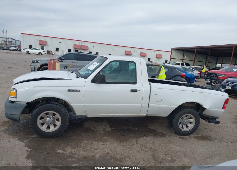 2011 FORD RANGER XL VIN: 1FTKR1AD0BPA31829