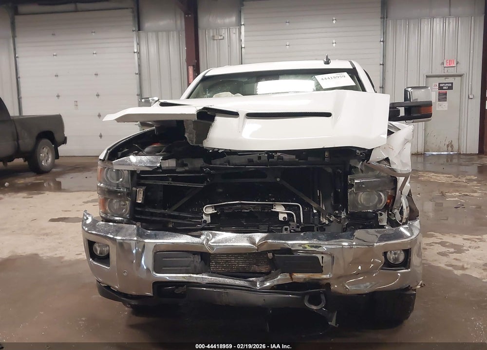 2015 CHEVROLET SILVERADO 2500HD LTZ VIN: 1GC1KWE83FF526404