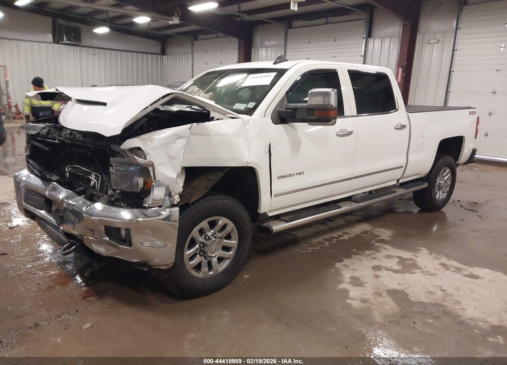 2015 CHEVROLET SILVERADO 2500HD LTZ VIN: 1GC1KWE83FF526404