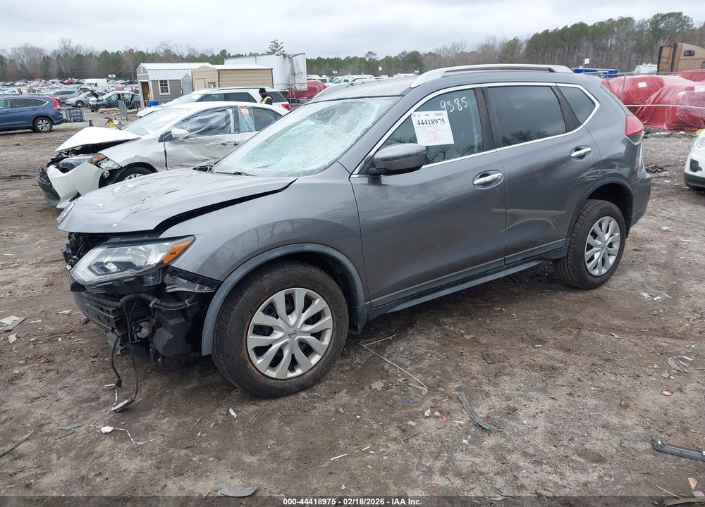 2017 NISSAN ROGUE S VIN: KNMAT2MV7HP589385