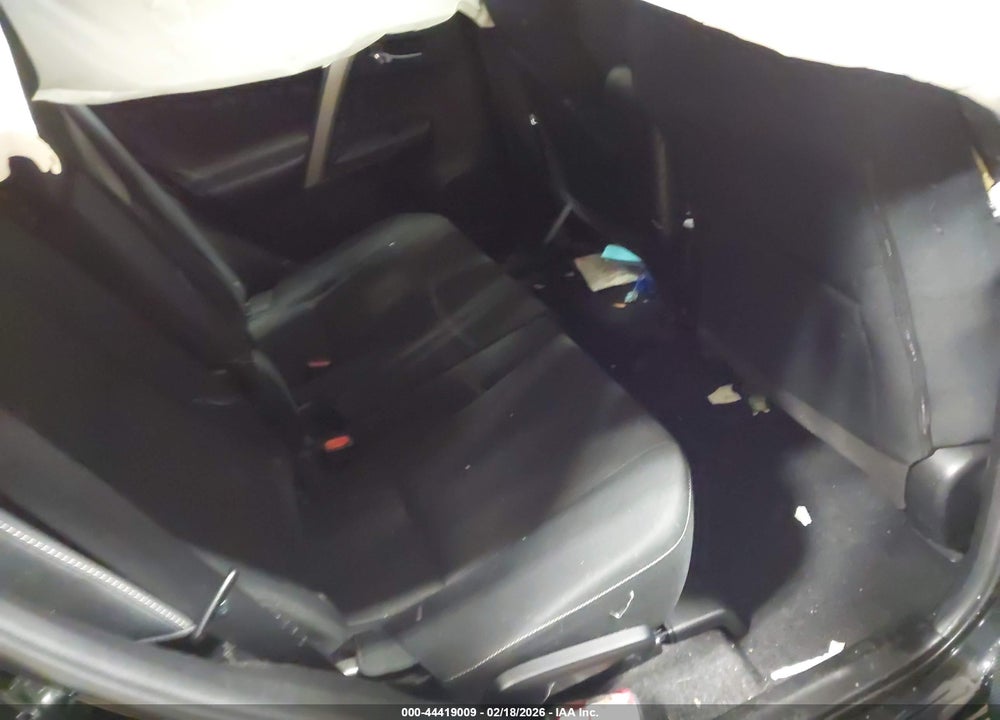 2018 TOYOTA RAV4 XLE VIN: 2T3RFREV6JW794286