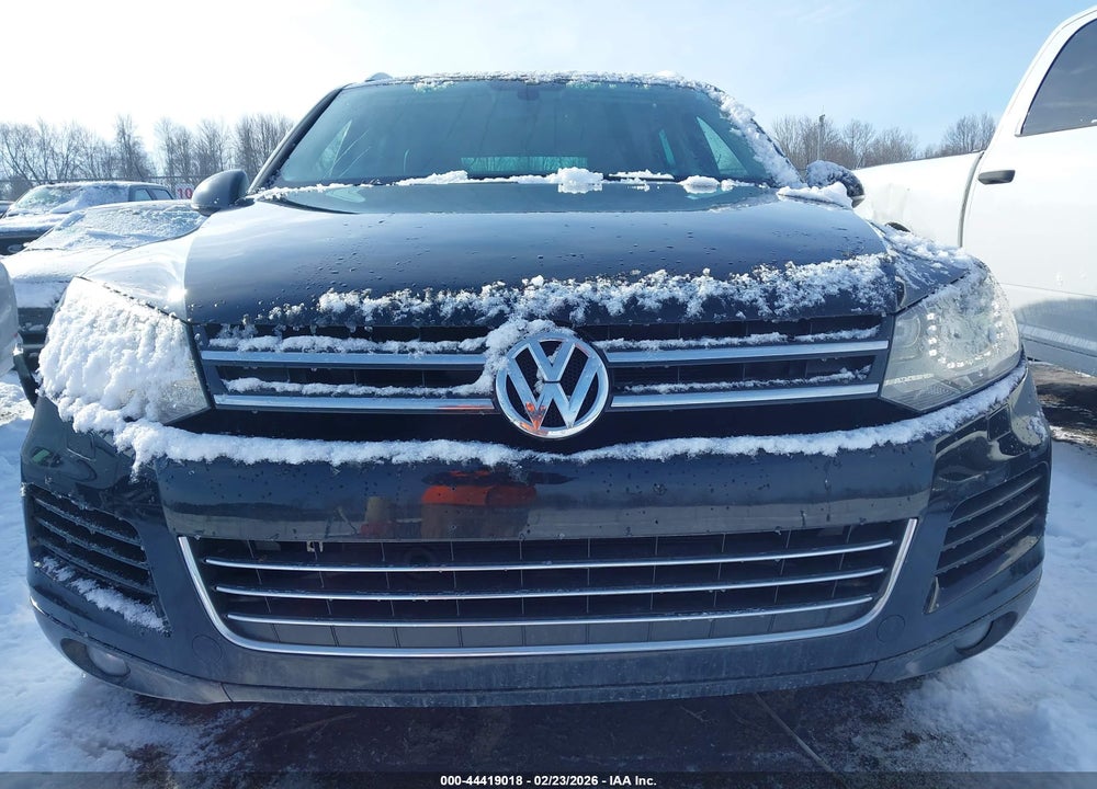 2012 VOLKSWAGEN TOUAREG TDI LUX VIN: WVGEK9BP3CD009315