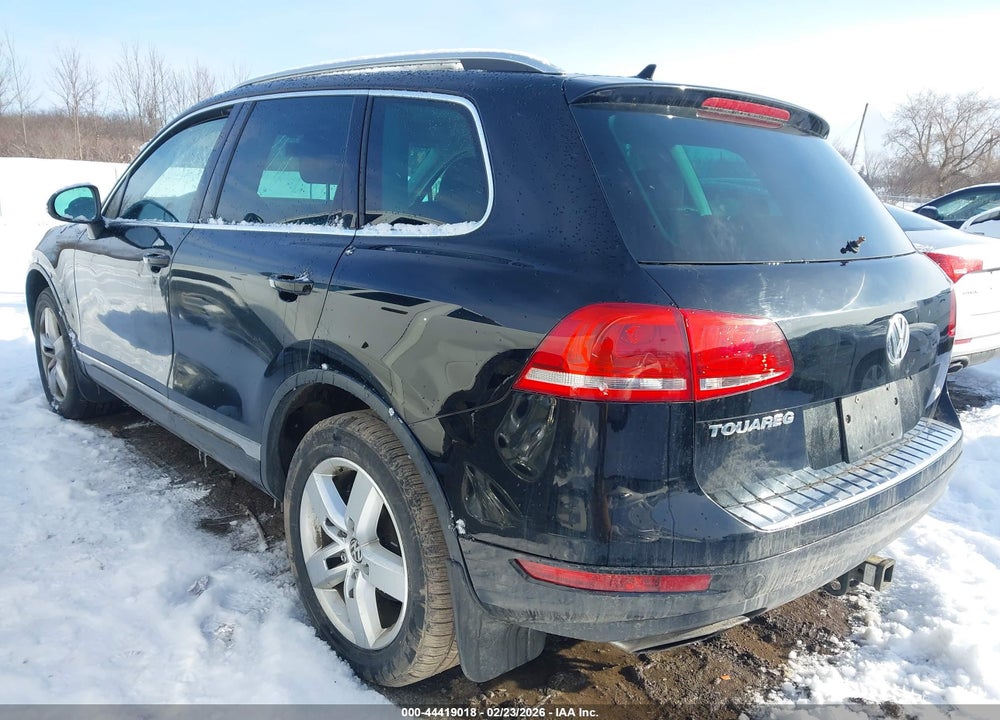2012 VOLKSWAGEN TOUAREG TDI LUX VIN: WVGEK9BP3CD009315