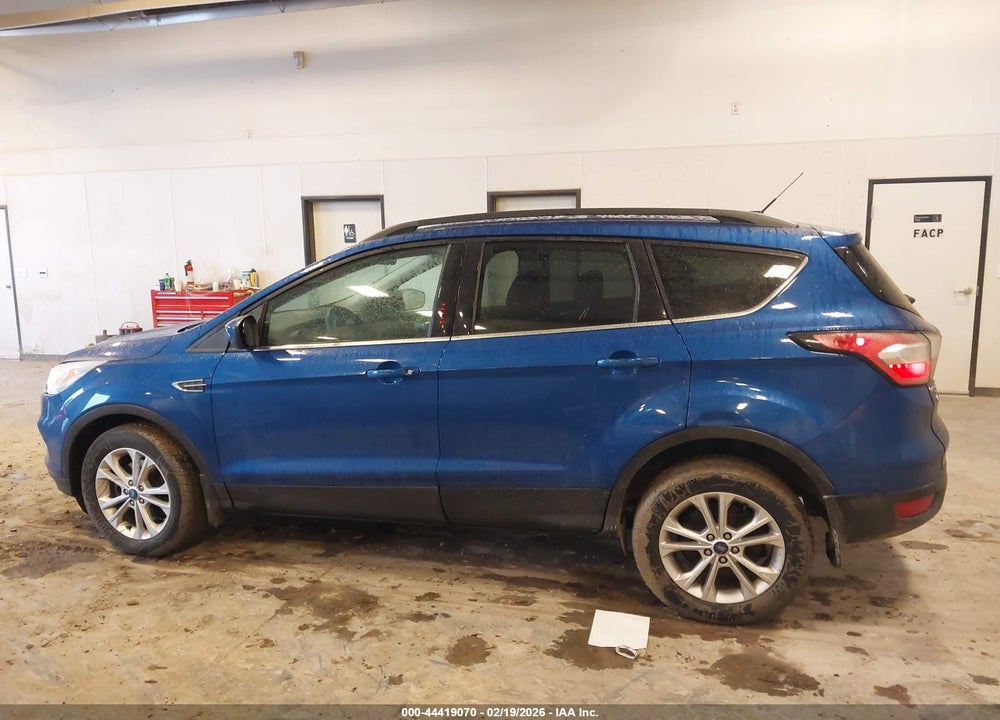 2017 FORD ESCAPE SE VIN: 1FMCU9G94HUE46730