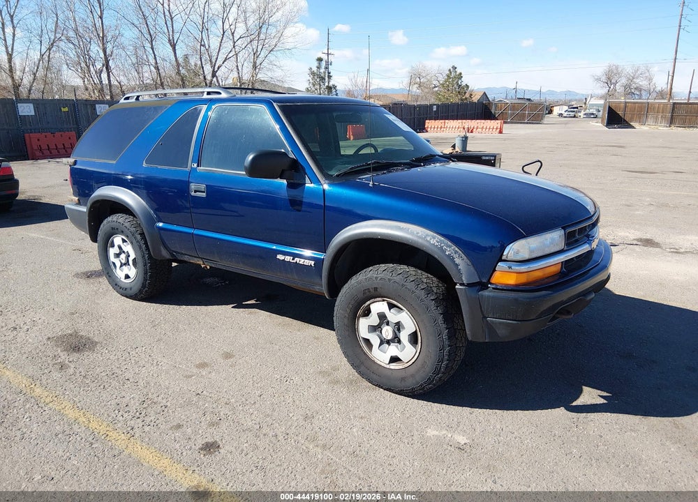 2001 CHEVROLET BLAZER LS VIN: 1GNCT18W31K134971