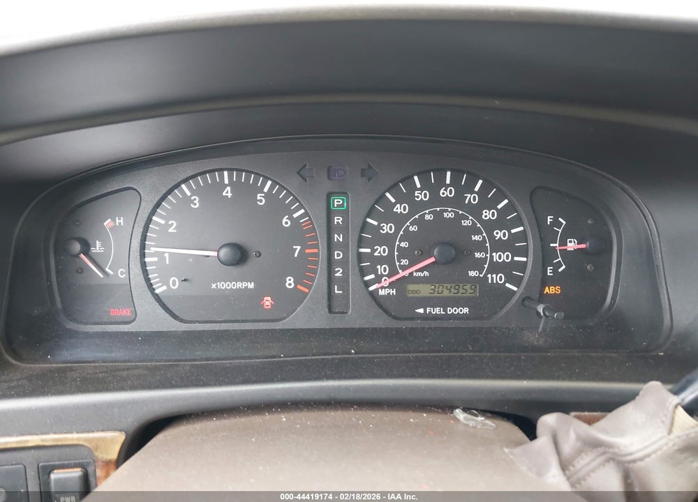 2000 TOYOTA SIENNA XLE VIN: 4T3ZF13C5YU222543