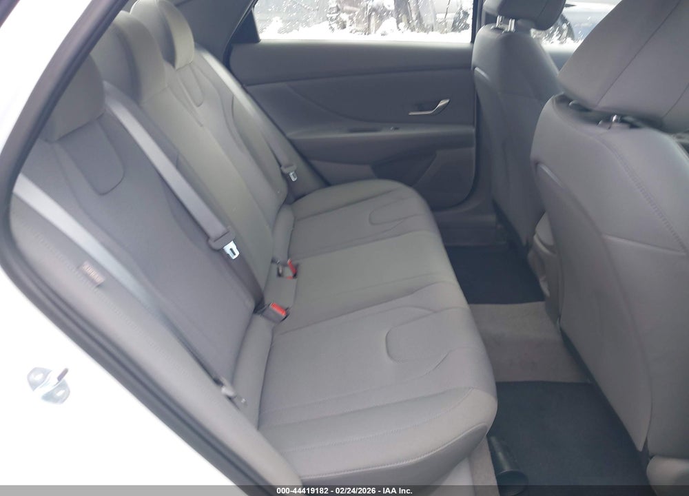 2025 HYUNDAI ELANTRA SE VIN: KMHLL4DG3SU913653