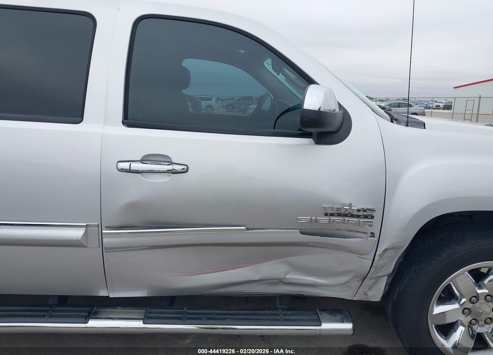 2013 GMC SIERRA 1500 SLE VIN: 3GTP1VE09DG184423