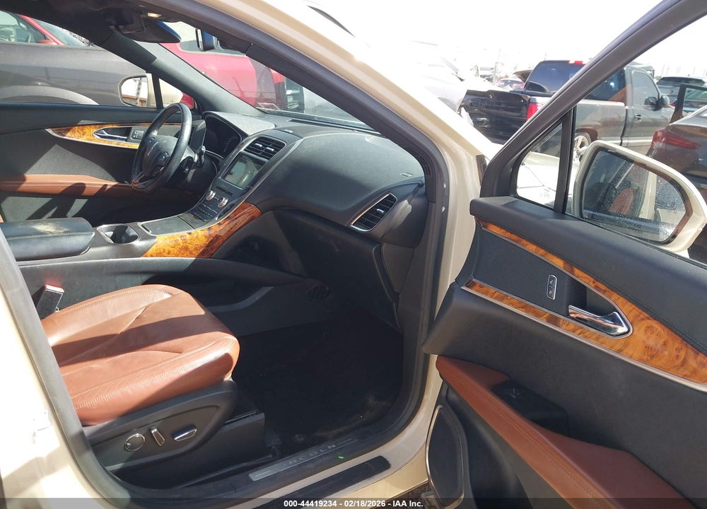2016 LINCOLN MKX RESERVE VIN: 2LMTJ6LP2GBL52754