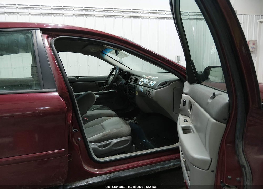 2007 FORD TAURUS SE VIN: 1FAHP53U97A172225
