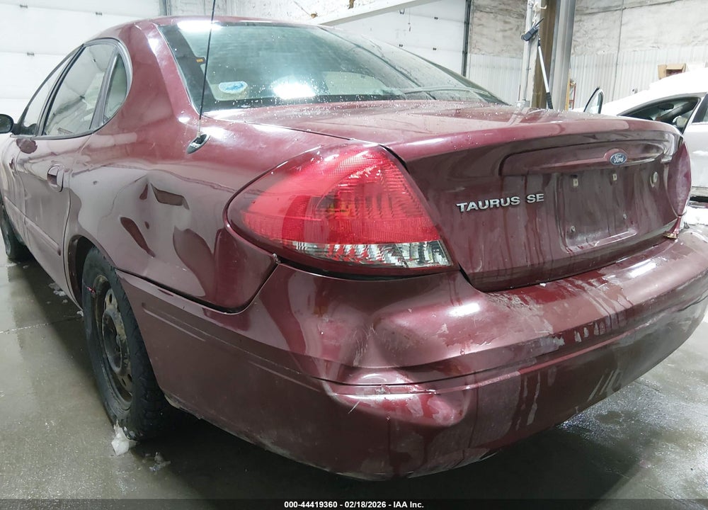2007 FORD TAURUS SE VIN: 1FAHP53U97A172225