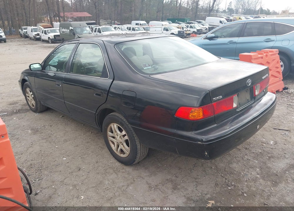2000 TOYOTA CAMRY LE V6 VIN: 4T1BF28K0YU941229