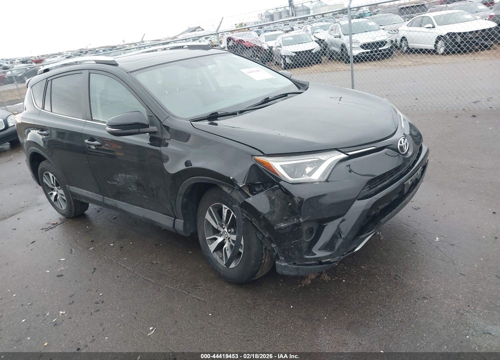 2016 TOYOTA RAV4 XLE VIN: 2T3RFREV4GW488079