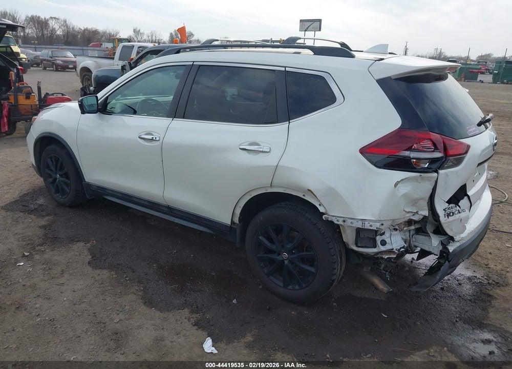2018 NISSAN ROGUE SV VIN: 5N1AT2MT5JC741932
