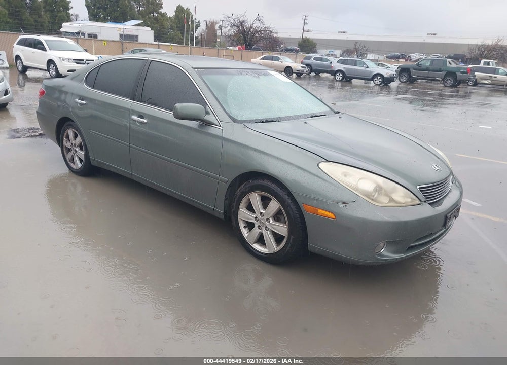 2005 LEXUS ES 330 VIN: JTHBA30G555133009