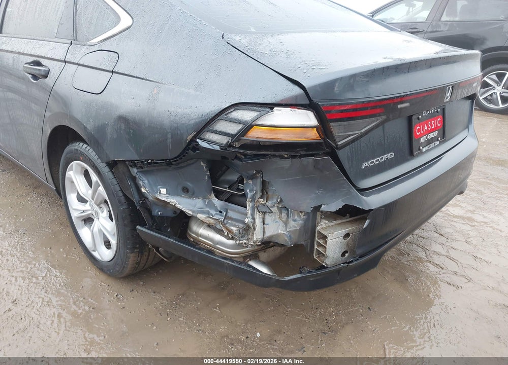 2025 HONDA ACCORD LX VIN: 1HGCY1F21SA077480