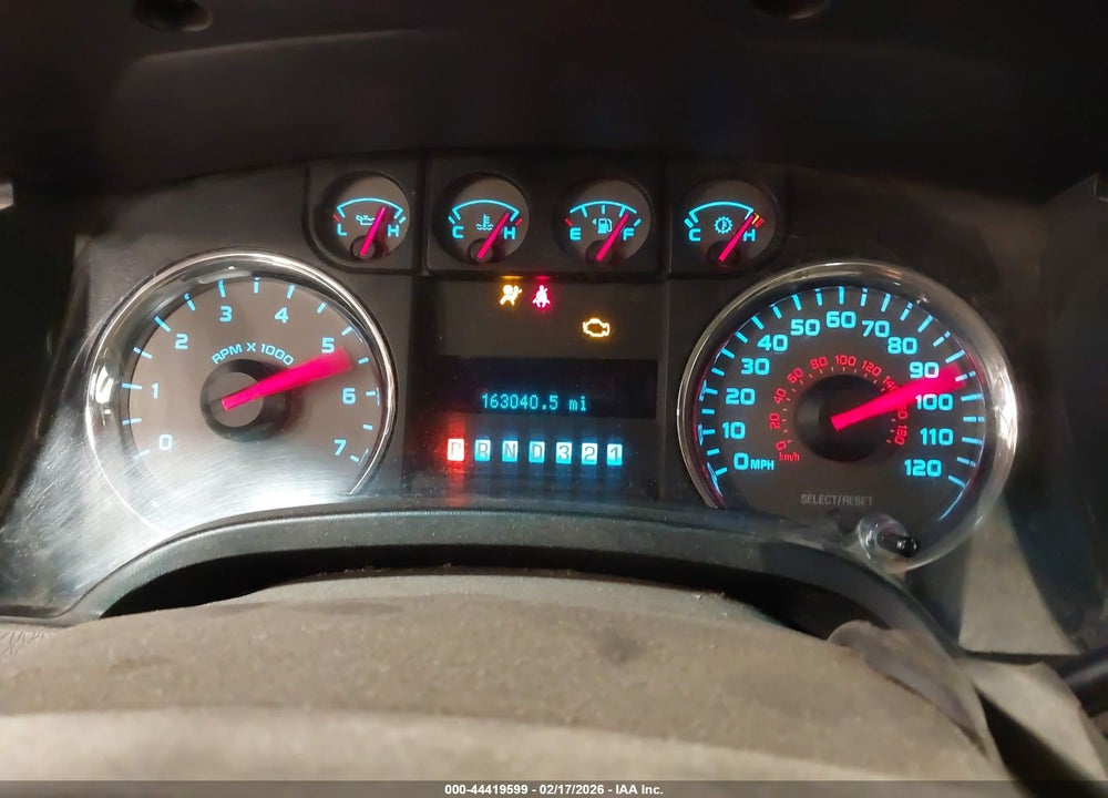 2010 FORD F-150 XL/XLT VIN: 1FTMF1EV3AFB99182
